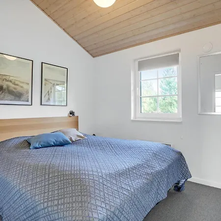 3 Bedroom Stunning In Nørre Nebel